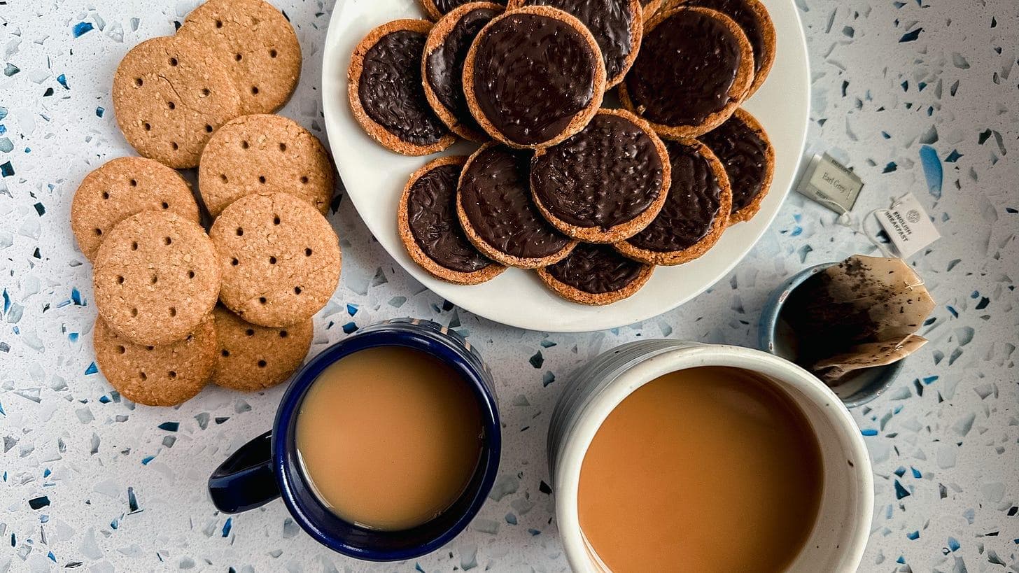 Black Emmer & Oat Digestive Biscuits