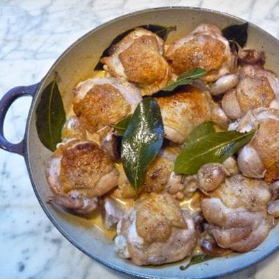 Chicken with Garlic, Bay, and White Wine