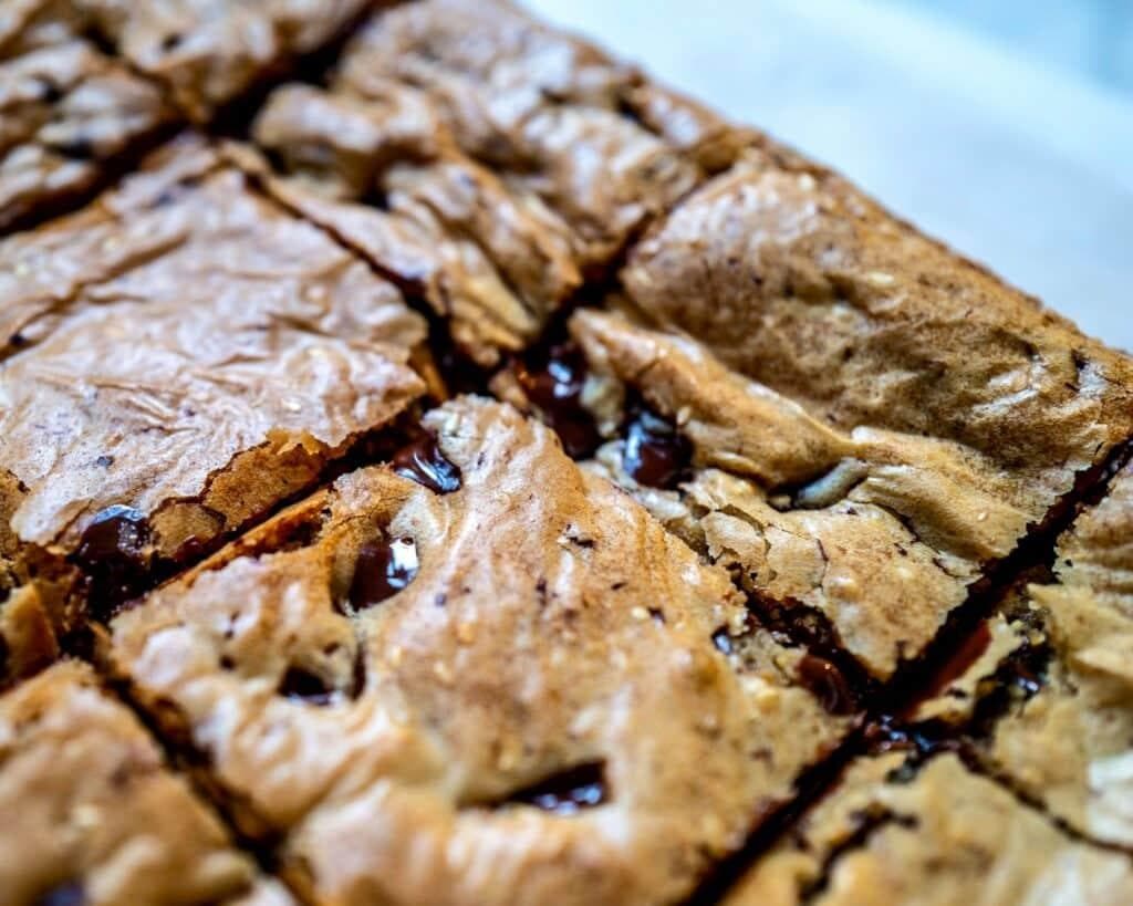 Tahini Blondies with a Chocolate Twist