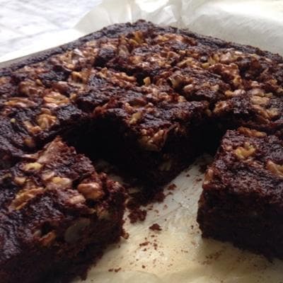 Chocolate Chip Date Nut Cake