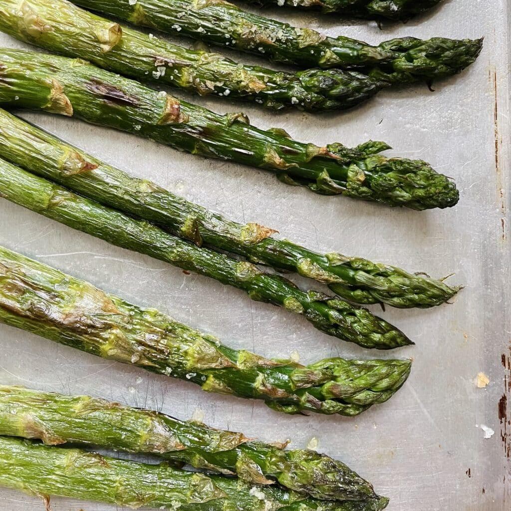 Grilled Asparagus with Hazelnut Gremolata